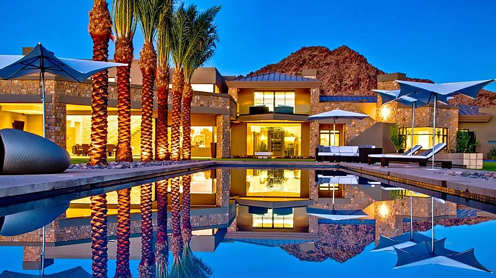 Modern Paradise Valley estate — buyer representation